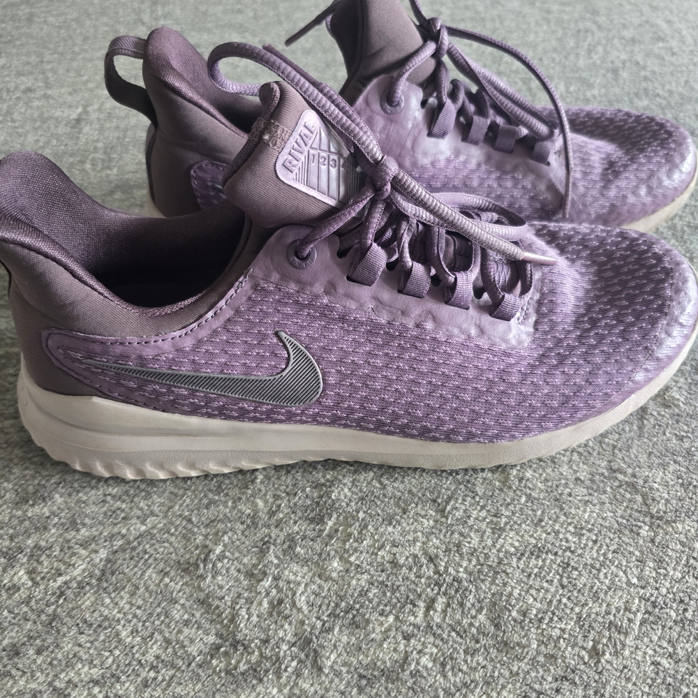 Nike Women's Purple Running Shoes